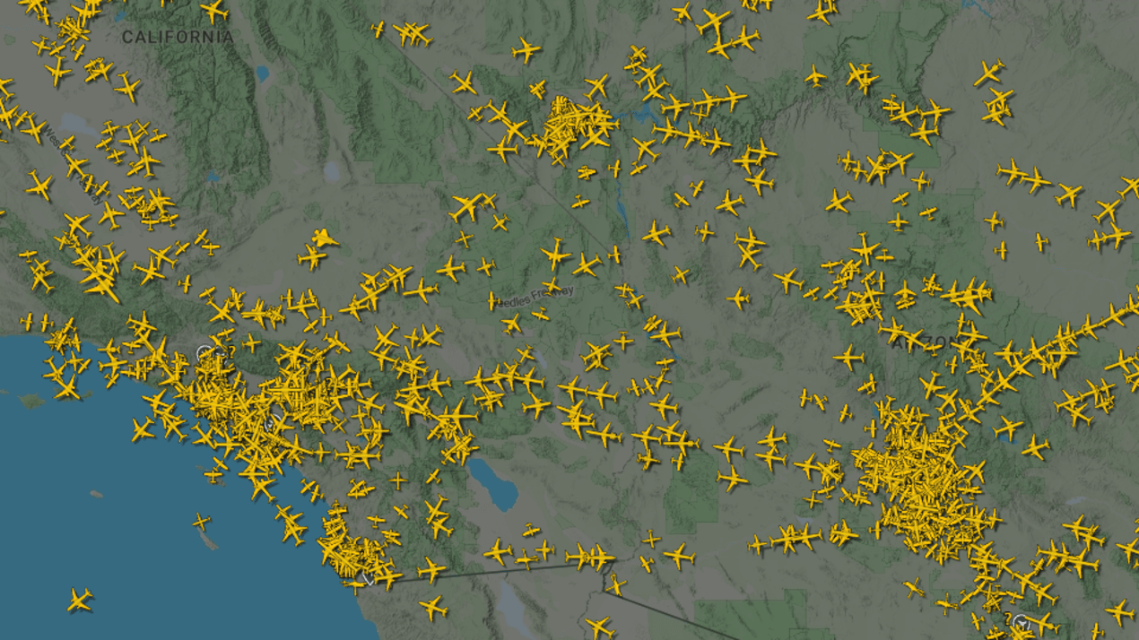Tri view air traffic map preview